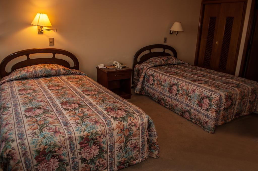 Hotel Lido Santa Cruz de La Sierra Exteriör bild